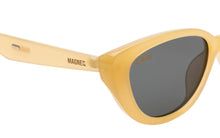 Load image into Gallery viewer, Magneq Cateye Shaped Polarized Sunglasses MG 5080/S C5 5518
