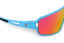 Load image into Gallery viewer, Bloovs Kona - Clear Blue Drop Polarized Sports Sunglasses